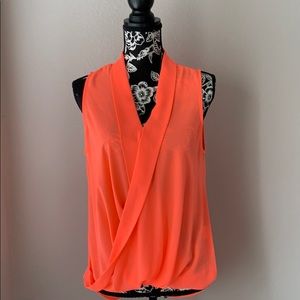 Buckle blouse
